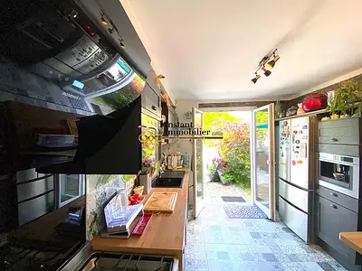 Maison, 204 m²