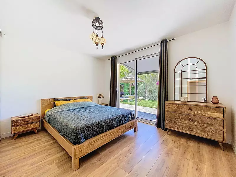 Maison, 185 m²