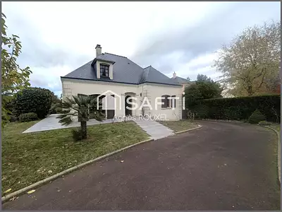 Maison, 195 m²