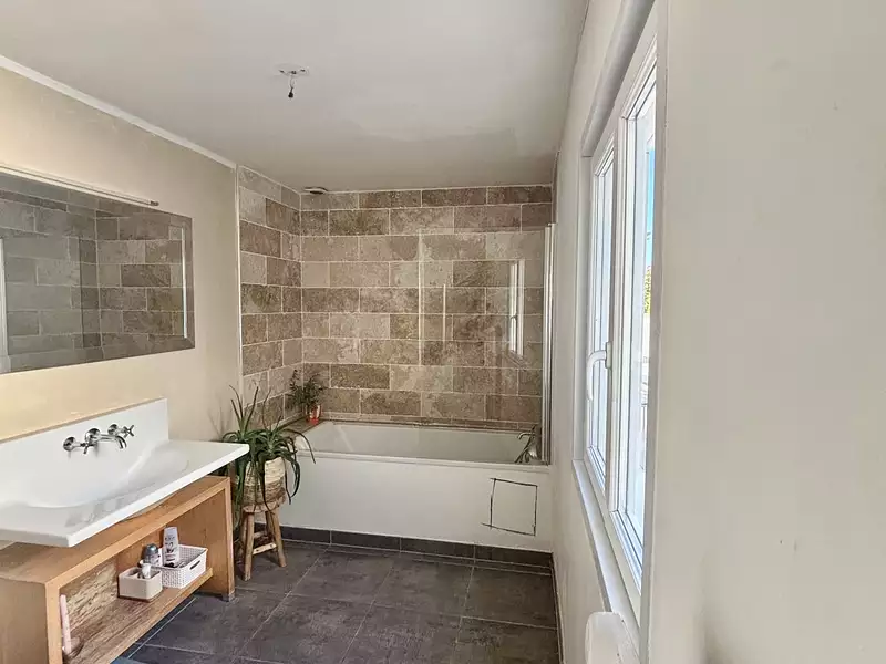 Maison, 103 m²