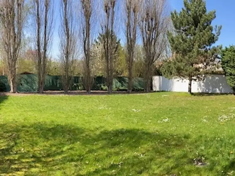 Terrain, 582 m²