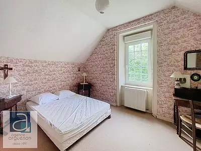 Maison, 242,3 m²