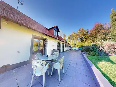 Maison, 150 m²