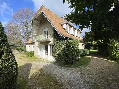 Maison, 242 m²