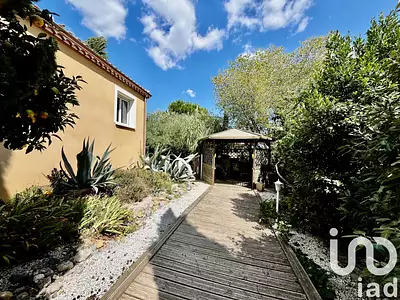 Maison, 153 m²
