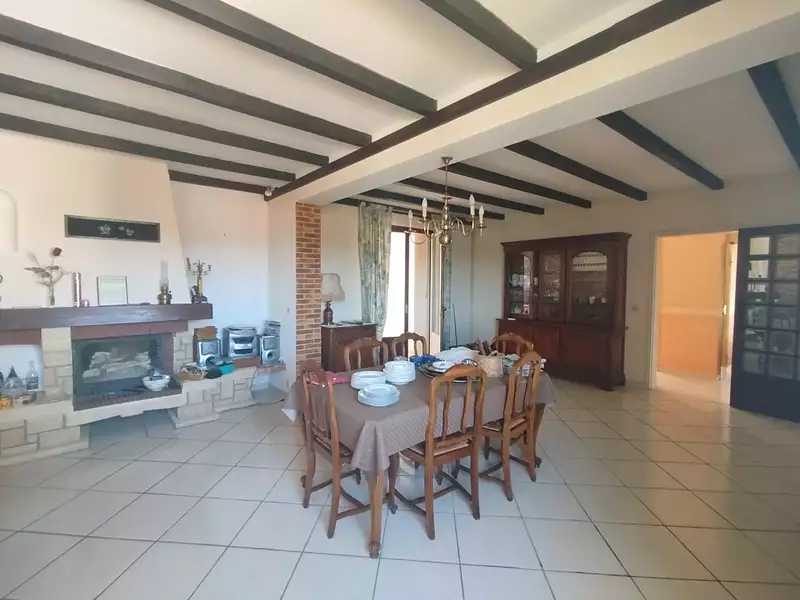 Maison, 187 m²