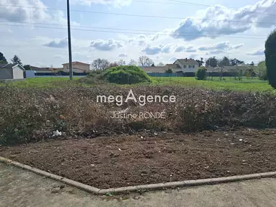 Terrain, 626 m²