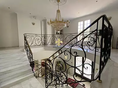 Maison, 313 m²