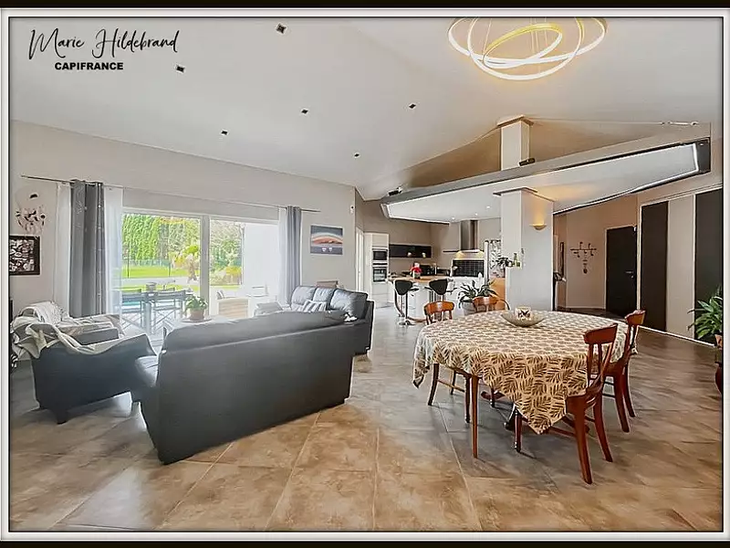 Maison, 135 m²