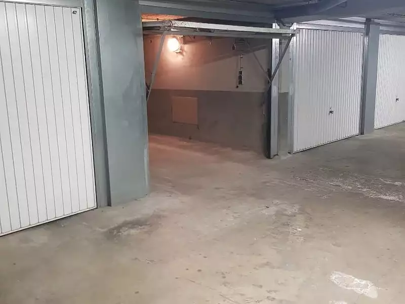 Parking, 14 m²