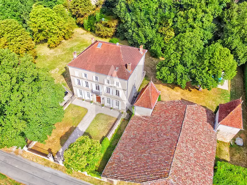 Maison, 437 m²