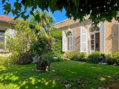 Maison, 250 m²