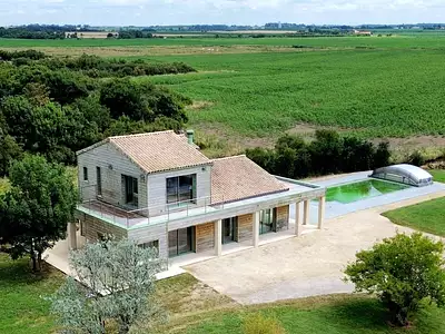 Maison, 218 m²