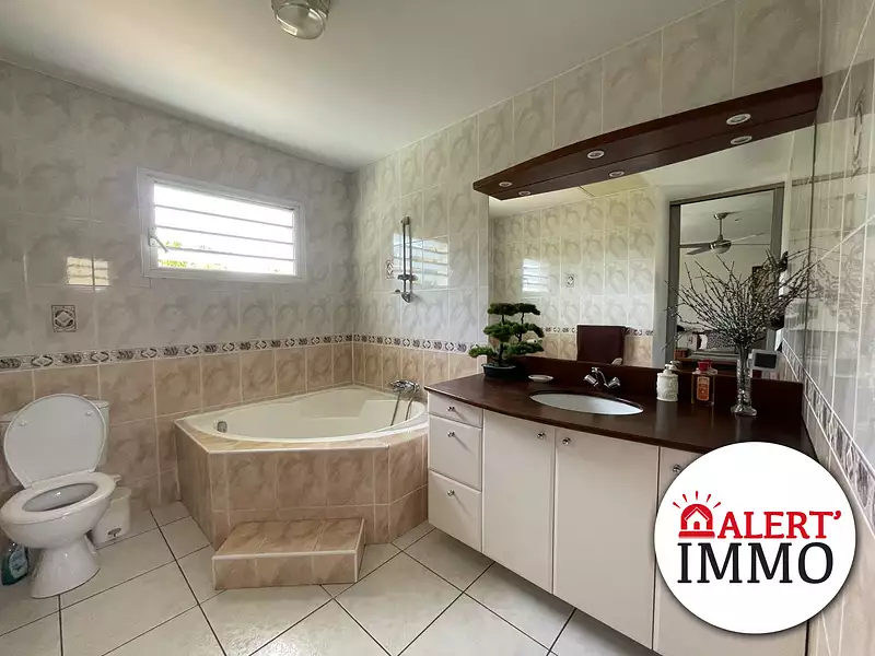 Maison, 140 m²