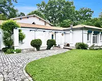 Maison, 204 m²
