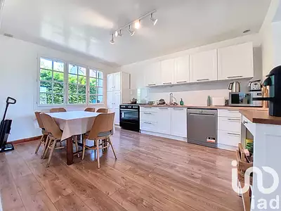 Maison, 160 m²