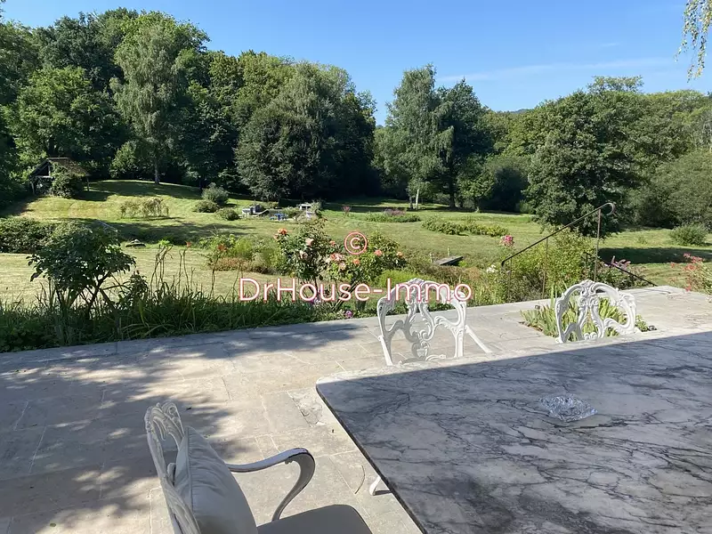 Maison, 275 m²