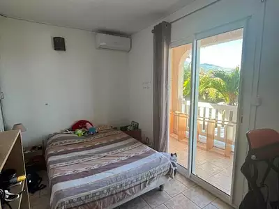 Maison, 180 m²
