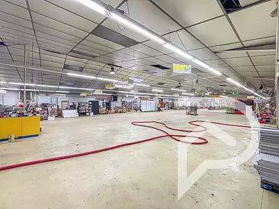 Divers, 3 000 m²