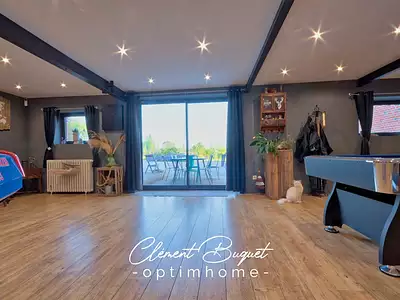 Maison, 252 m²
