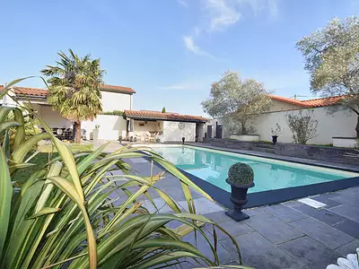 Maison, 210 m²