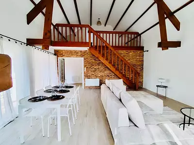 Maison, 169 m²