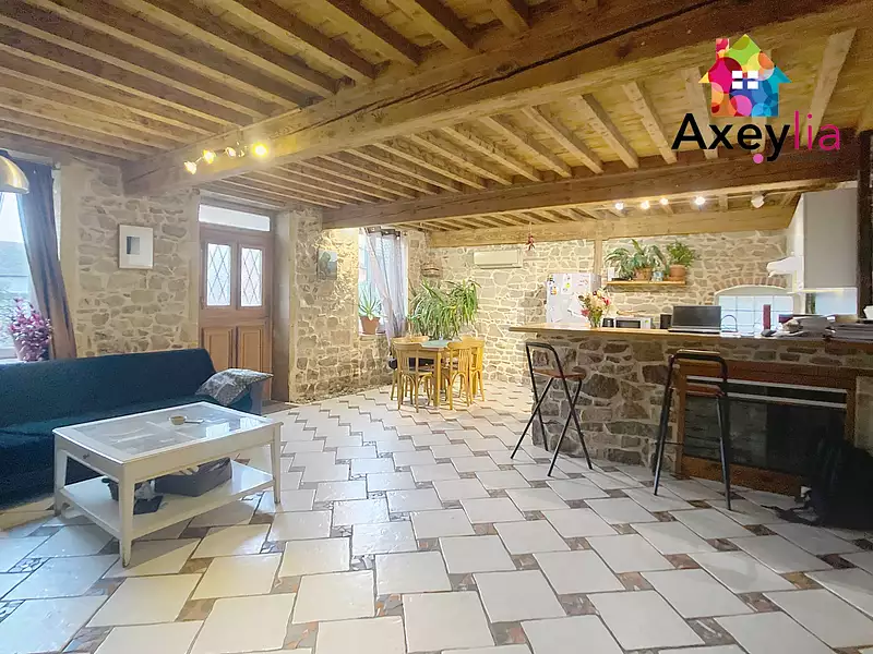 Maison, 270 m²