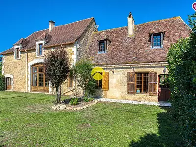 Maison, 260 m²