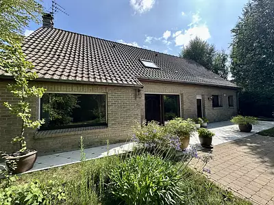 Maison, 180 m²