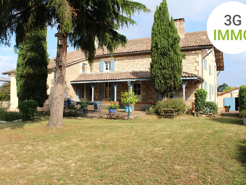 Maison, 270 m²
