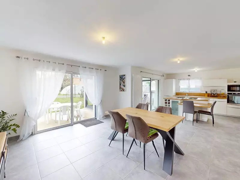 Maison, 117 m²