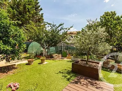 Maison, 183 m²