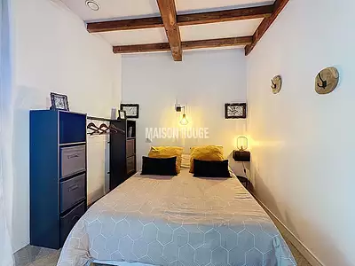 Immeuble, 180 m²