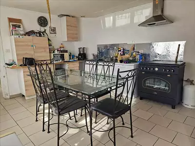 Immeuble, 179,52 m²