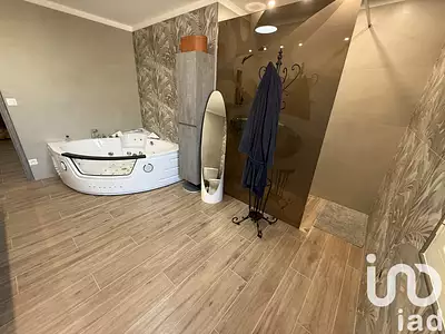 Maison, 201 m²