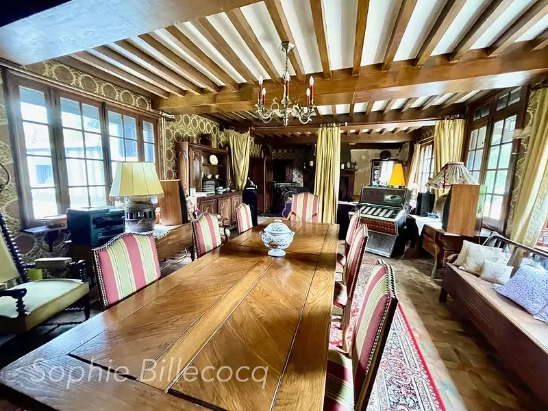 Maison, 284 m²