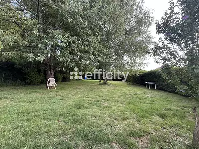 Terrain, 616 m²