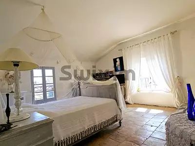 Maison, 184 m²