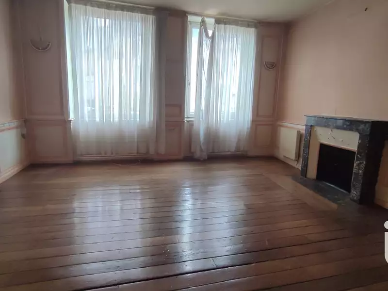Immeuble, 250 m²
