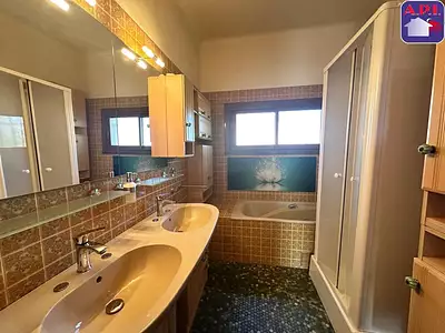 Maison, 249 m²