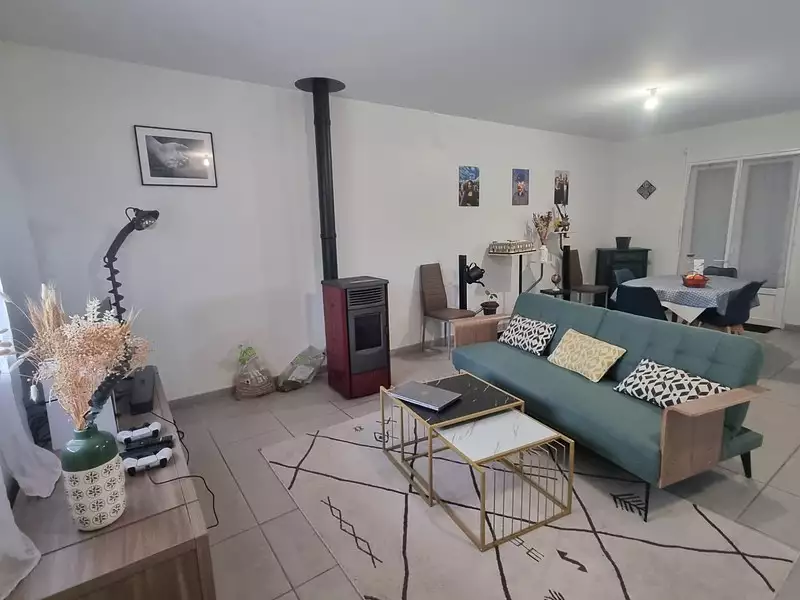 Maison, 77 m²