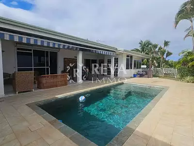Maison, 250 m²