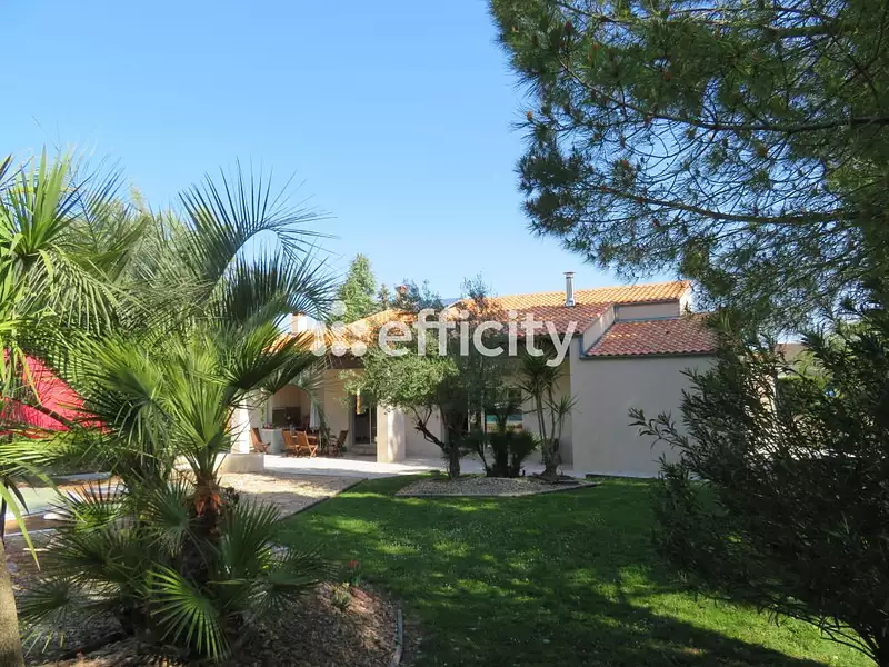 Maison, 212 m²