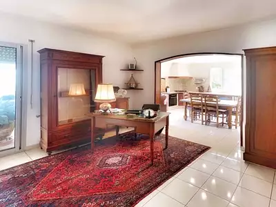 Maison, 217 m²