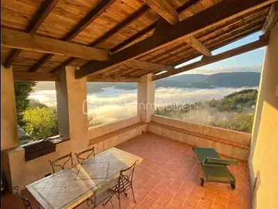 Maison, 285 m²