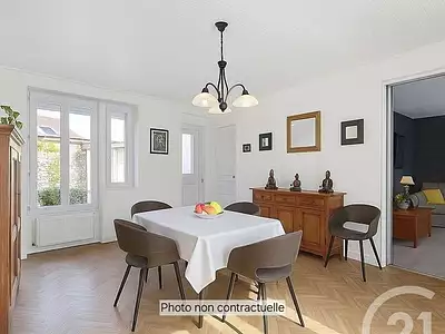 Maison, 115,6 m²