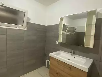 Maison, 220 m²