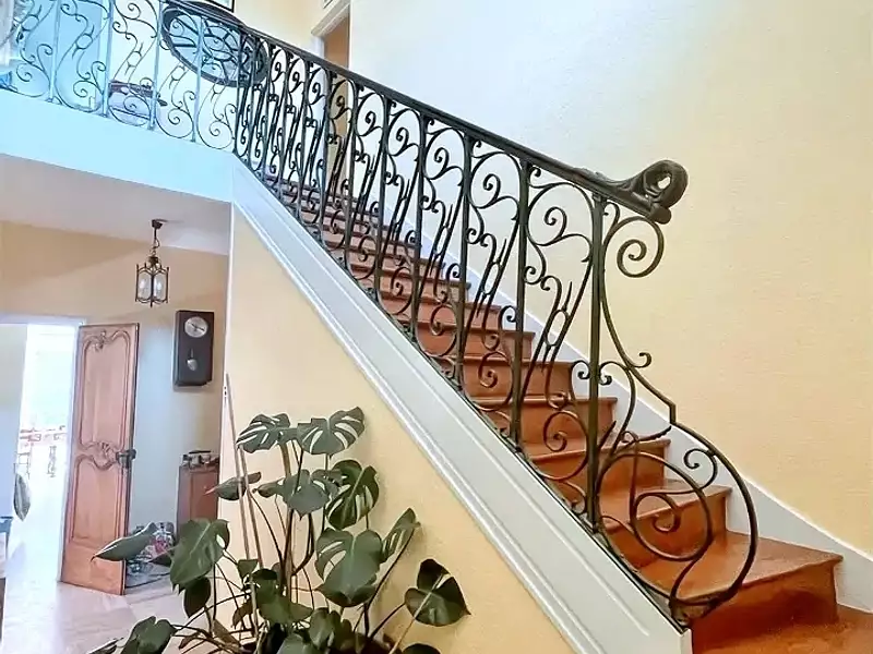 Maison, 257 m²