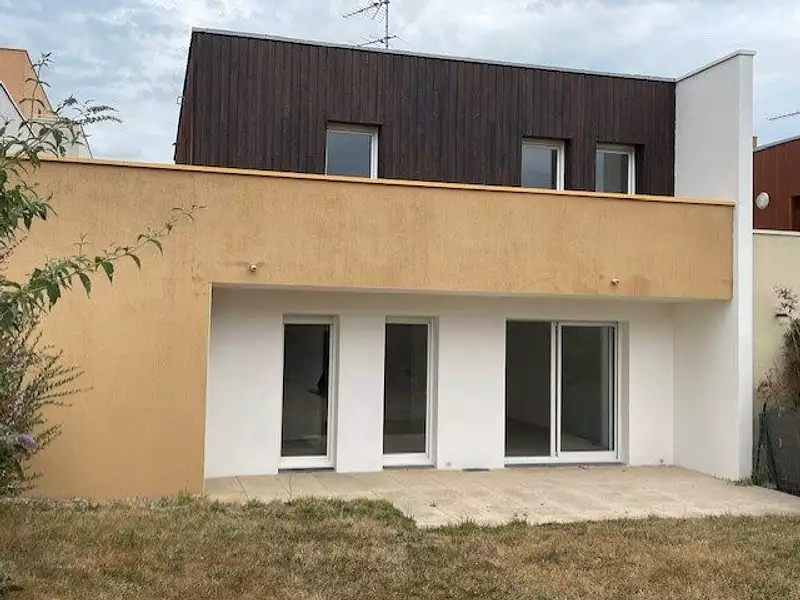 Maison, 106 m²