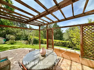 Maison, 180 m²
